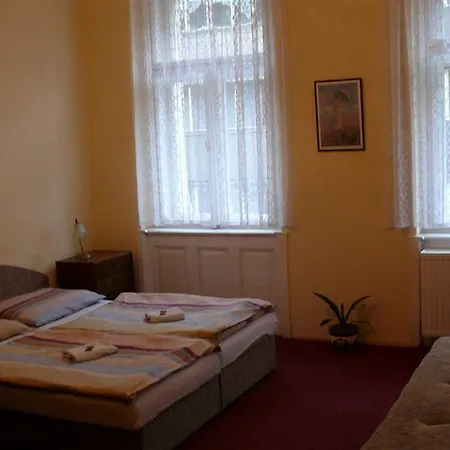 Отель Klara 3*