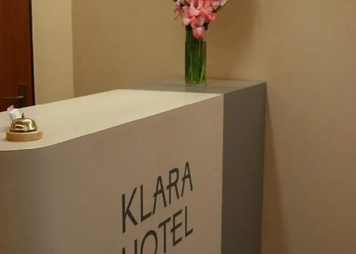 Klara فندق