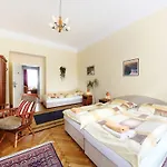 Hotel Klara 3*